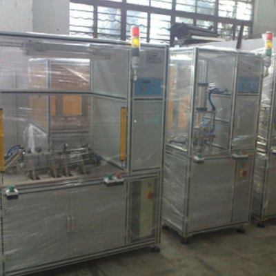 MPI油底壳及瓦盖气密性检测台